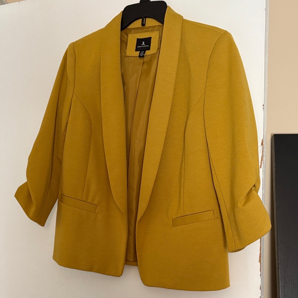 Jules & Leopold Golden Blazer